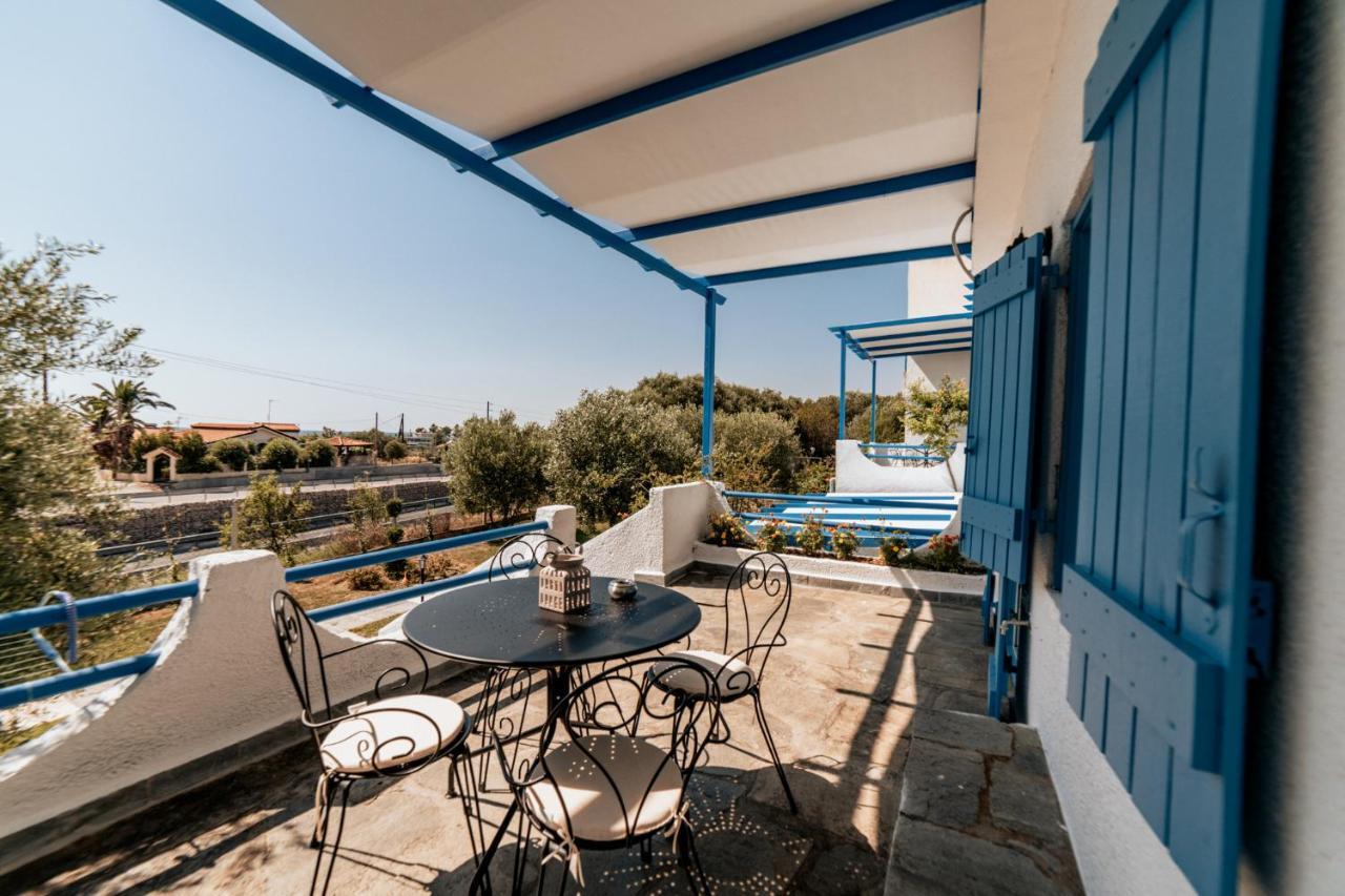 Cyclades Luxury Studios Nea Poteidaia Exterior photo