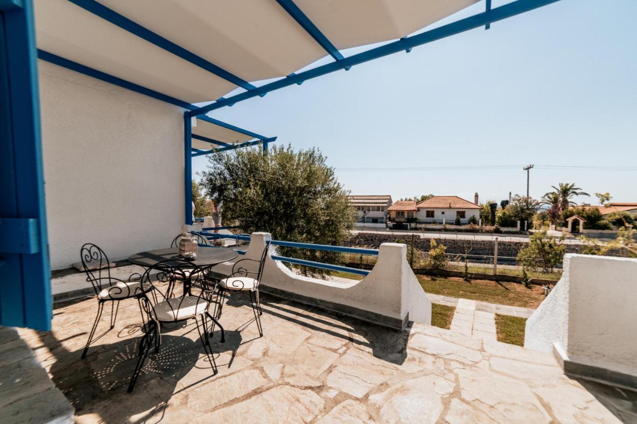 Cyclades Luxury Studios Nea Poteidaia Exterior photo