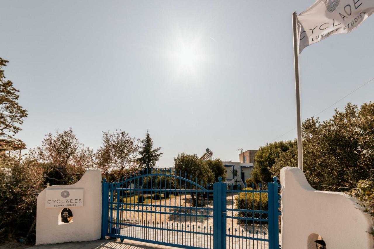 Cyclades Luxury Studios Nea Poteidaia Exterior photo