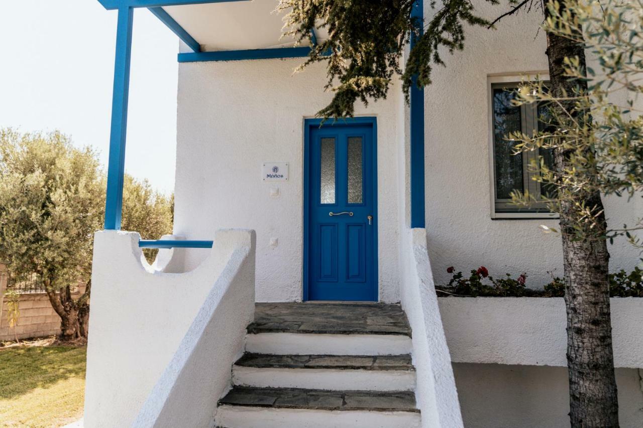 Cyclades Luxury Studios Nea Poteidaia Exterior photo