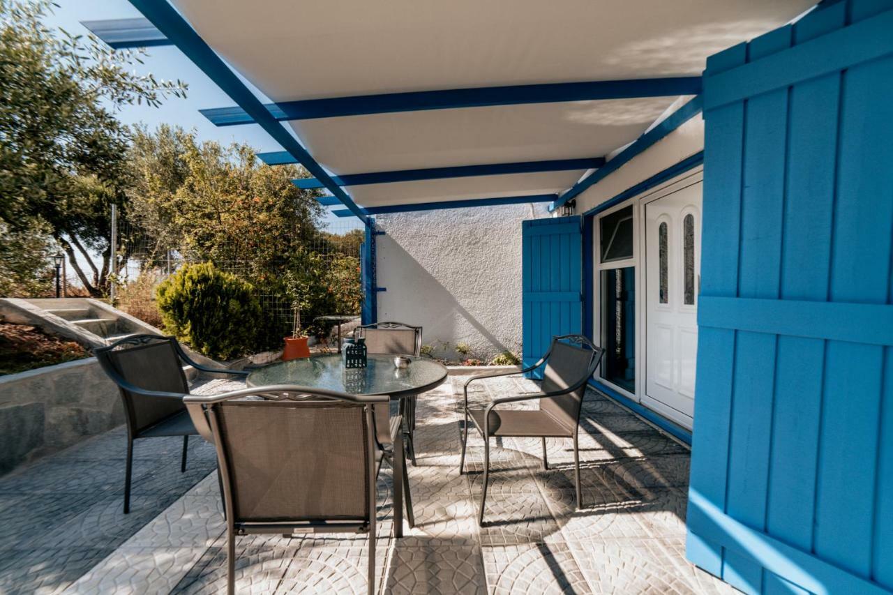 Cyclades Luxury Studios Nea Poteidaia Exterior photo